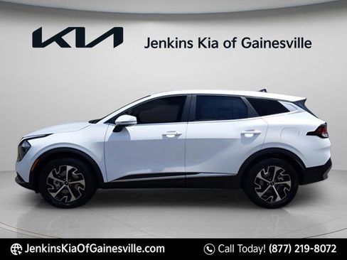 Used 2023 Kia Sportage EX FWD image 5