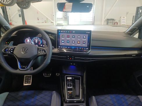 Used 2025 Volkswagen Golf w/ Euro Style Package image 12