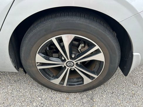 Used 2022 Nissan Sentra SV FWD image 10