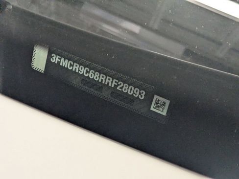 Used 2024 Ford Bronco Sport Outer Banks w/ Tech Package image 16