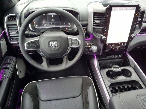 Used 2026 RAM 1500 Laramie w/ Night Edition image 21