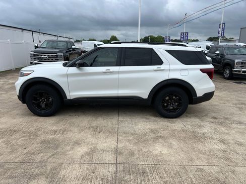 Used 2022 Ford Explorer Timberline w/ Timberline Technology Package AWD/4WD image 6