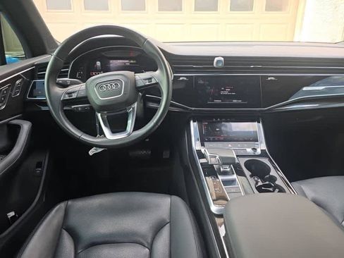 Used 2023 Audi Q7 2.0T Premium Plus w/ Premium Plus Package AWD/4WD image 7