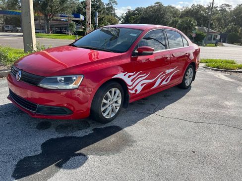 Used 2014 Volkswagen Jetta SE FWD image 4
