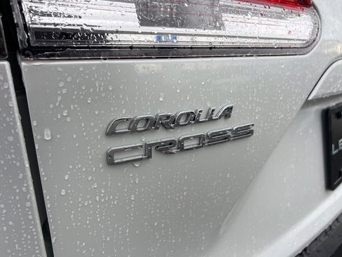 Used 2023 Toyota Corolla Cross L image 29