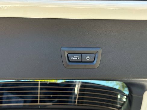 New 2026 BMW X3 xDrive30 w/ Premium Package image 12