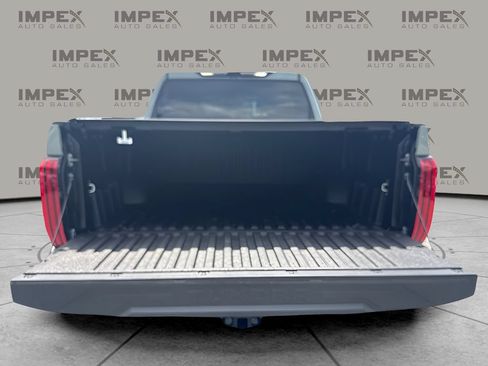 Used 2024 Toyota Tundra Limited AWD/4WD image 23