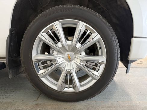 Certified 2024 Chevrolet Silverado 1500 High Country w/ High Country Premium Package image 10