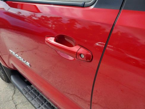 Used 2022 Toyota Tacoma TRD Sport image 9