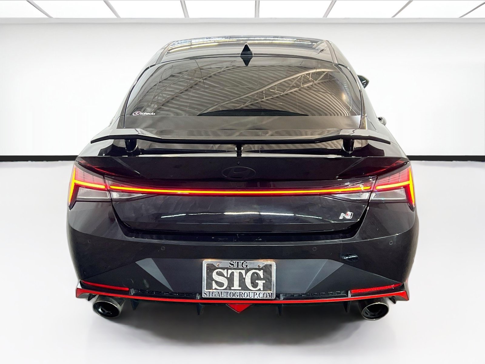 Used 2023 Hyundai Elantra N FWD image 5