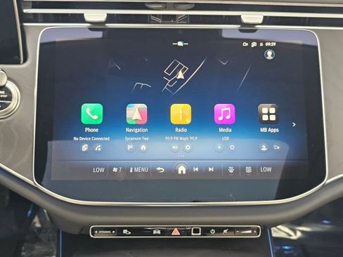 New 2027 Mercedes-Benz E 350 4MATIC Sedan image 37