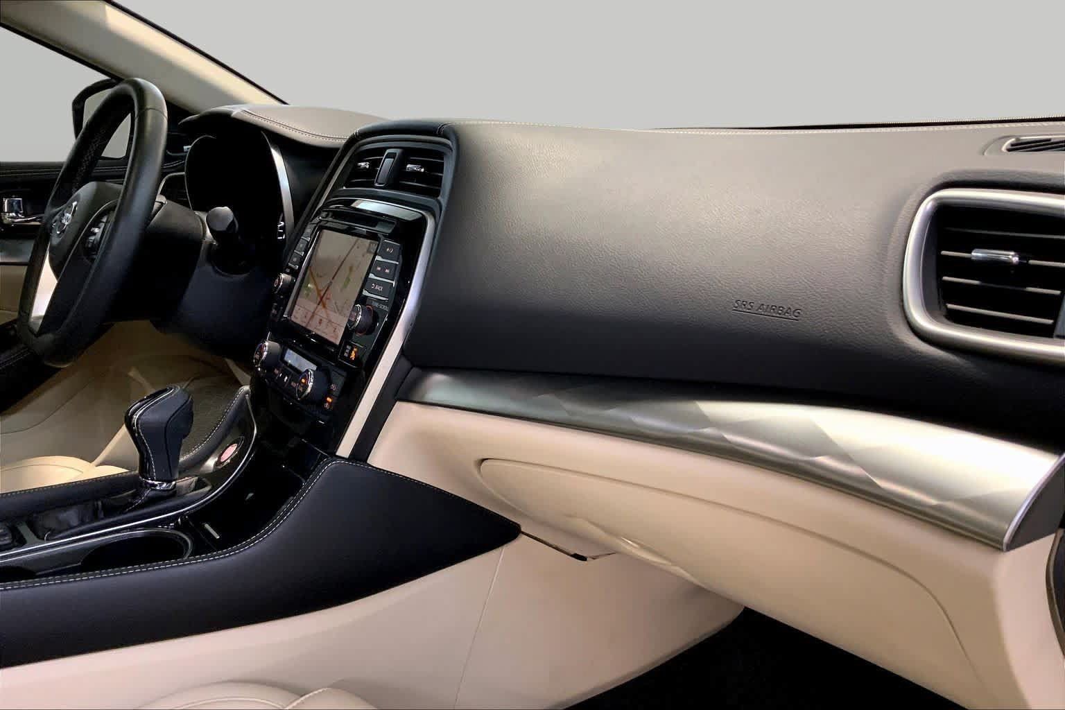 Used 2020 Nissan Maxima 3.5 SL w/ Floor Mat Group FWD image 18