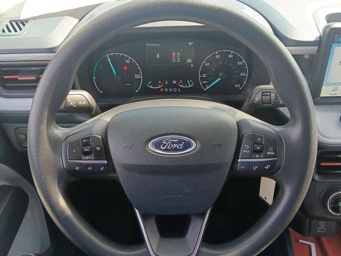 Used 2022 Ford Maverick XLT image 21