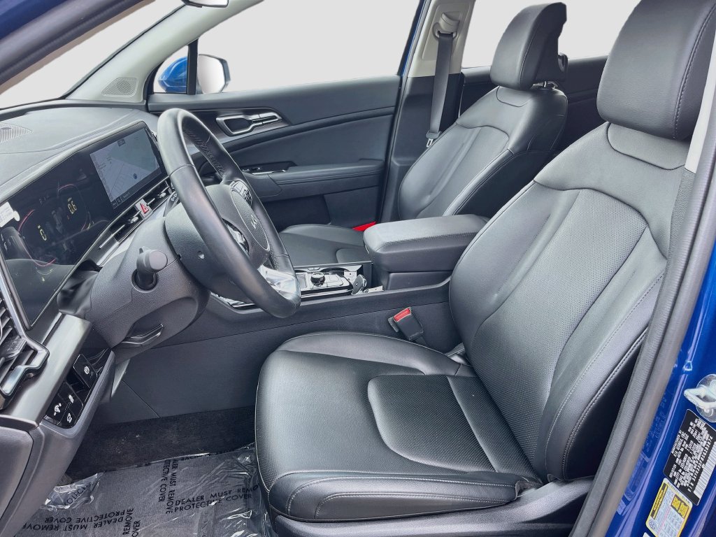 Used 2025 Kia Sportage EX w/ Premium Package FWD image 21