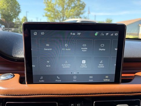 Used 2023 Lincoln Aviator Reserve w/ Equipment Group 201A AWD/4WD image 23
