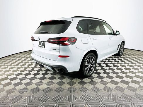 New 2026 BMW X5 xDrive40i w/ M Sport Package image 9