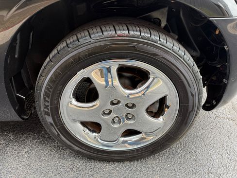 Used 2001 Chrysler PT Cruiser image 39