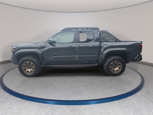 New 2026 Toyota Tacoma 4x4 Double Cab Hybrid image 8