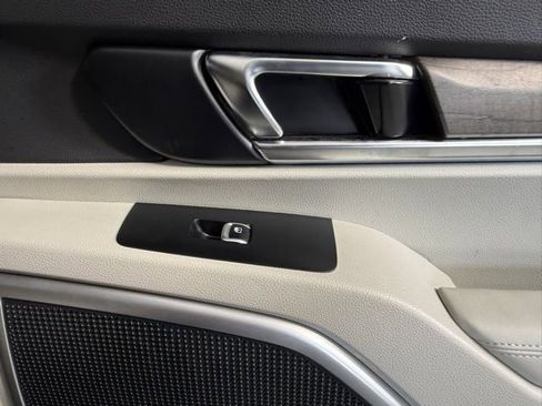 Used 2021 Kia Telluride EX w/ EX Premium Package image 35