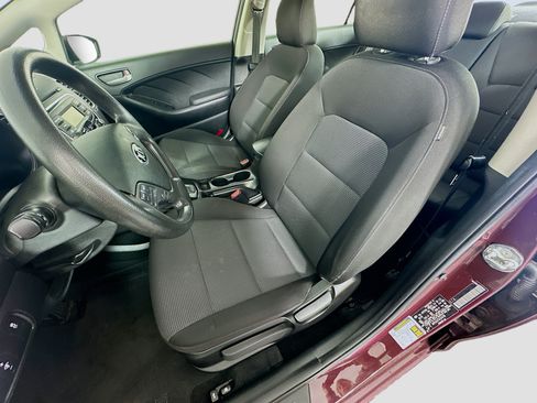 Used 2018 Kia Forte LX FWD image 13