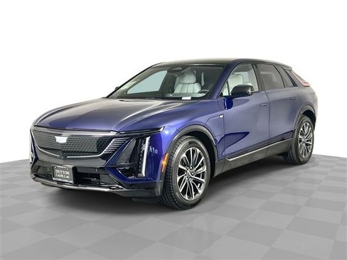 Used 2026 Cadillac Lyriq Sport image 1