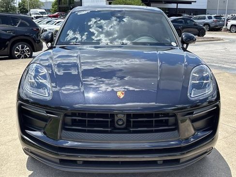 Used 2023 Porsche Macan Turbo AWD/4WD image 12