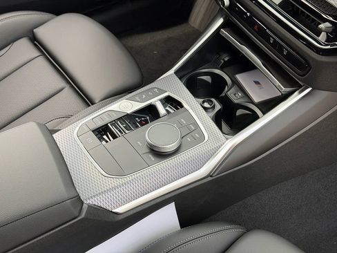 New 2026 BMW 330i xDrive Sedan w/ M Sport Package AWD/4WD image 32