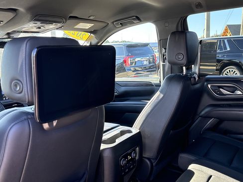 Certified 2021 Chevrolet Tahoe Z71 w/ Luxury Package image 23