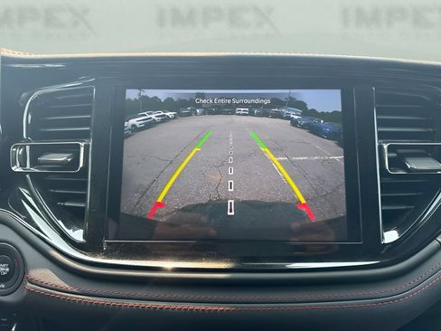 Used 2025 Dodge Durango R/T AWD/4WD image 12