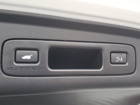 Certified 2025 Acura ADX A-Spec image 12