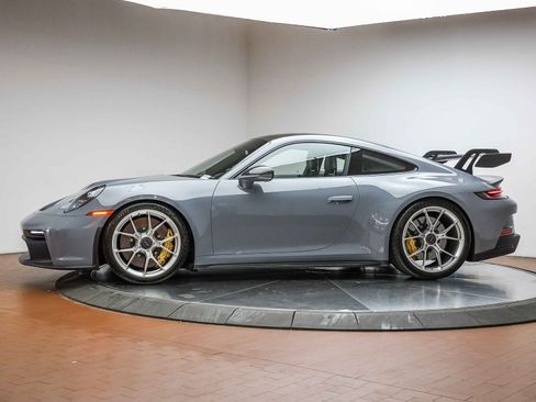 Used 2024 Porsche 911 GT3 image 2