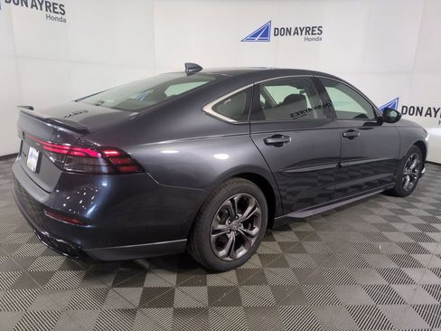 Certified 2023 Honda Accord EX image 9