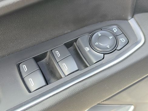 Used 2025 Chevrolet Silverado 1500 LT RWD image 20