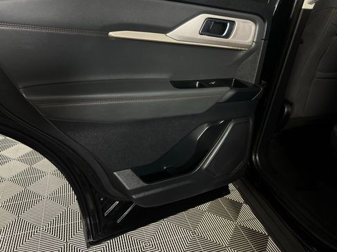 Used 2025 Ford Explorer Active image 26