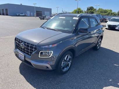 Used 2024 Hyundai Venue Limited