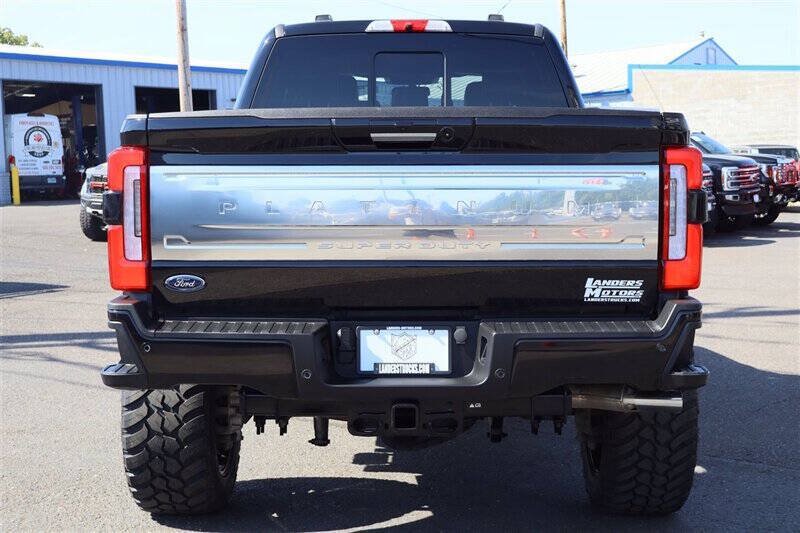 Used 2024 Ford F350 Platinum AWD/4WD image 4