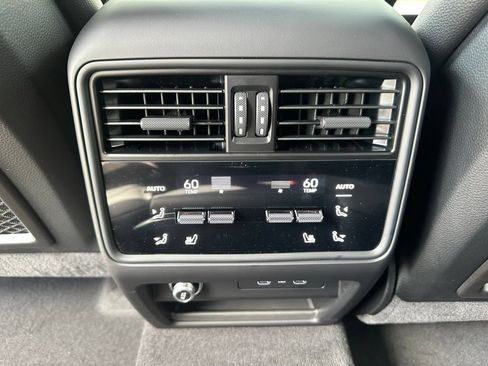 New 2026 Porsche Cayenne AWD/4WD image 36