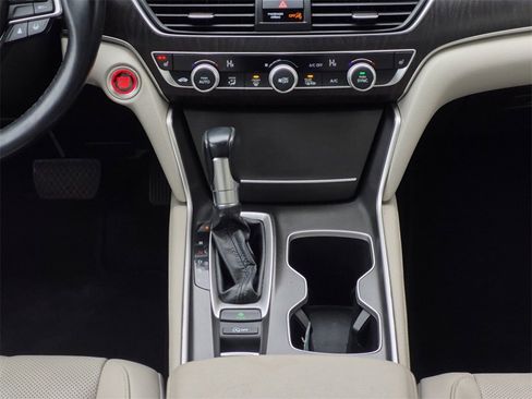 Certified 2021 Honda Accord EX-L image 10