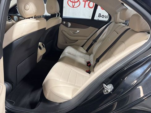 Used 2019 Mercedes-Benz C 300 4MATIC Sedan image 18