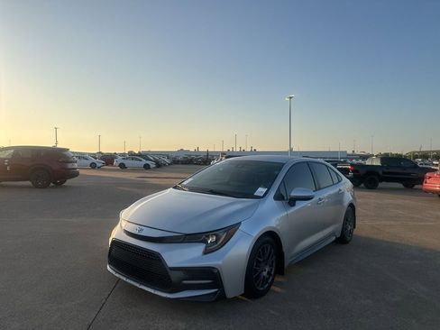 Used 2021 Toyota Corolla SE image 7
