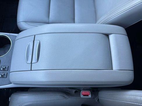 Used 2015 Toyota Highlander XLE image 20