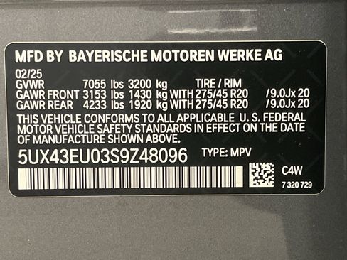 Used 2025 BMW X5 xDrive50e w/ Premium Package image 25