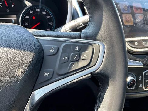 Used 2018 Chevrolet Equinox LT w/ Sun & Infotainment Package AWD/4WD image 23