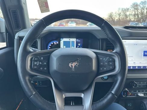 Used 2022 Ford Bronco Badlands image 21