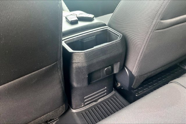 Used 2026 Toyota Tacoma SR5 AWD/4WD image 11