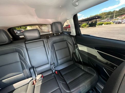 Used 2024 Lincoln Nautilus Reserve image 31