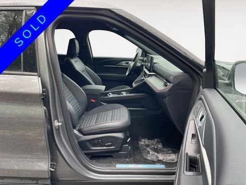 New 2026 Ford Explorer ST-Line w/ ST-Line Street Pack AWD/4WD image 15