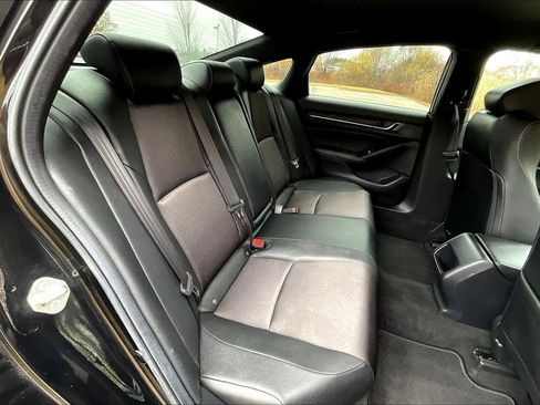Used 2019 Honda Accord Sport image 19
