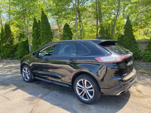 Used 2016 Ford Edge Sport w/ Equipment Group 401A AWD/4WD image 3