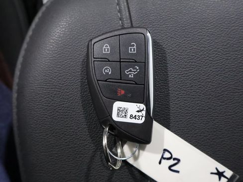 Used 2023 Chevrolet Silverado 1500 LT AWD/4WD image 24